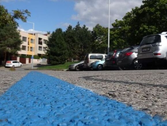 Obyvatelé Zlína podporují regulaci parkování a vítají připravovaná opatření